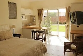 Rivers Edge Guesthouse Port Elizabeth Hotel