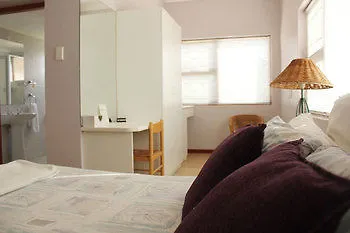 Rivers Edge Guesthouse Port Elizabeth 3*,